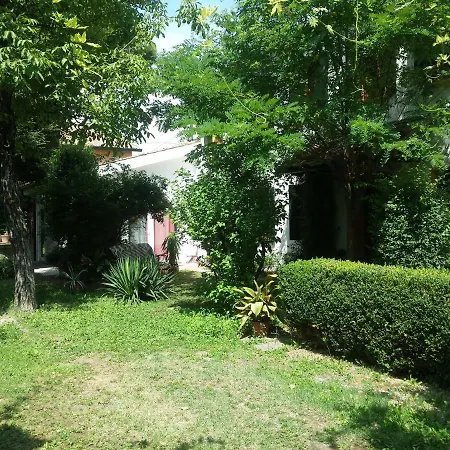 Guest house Family *